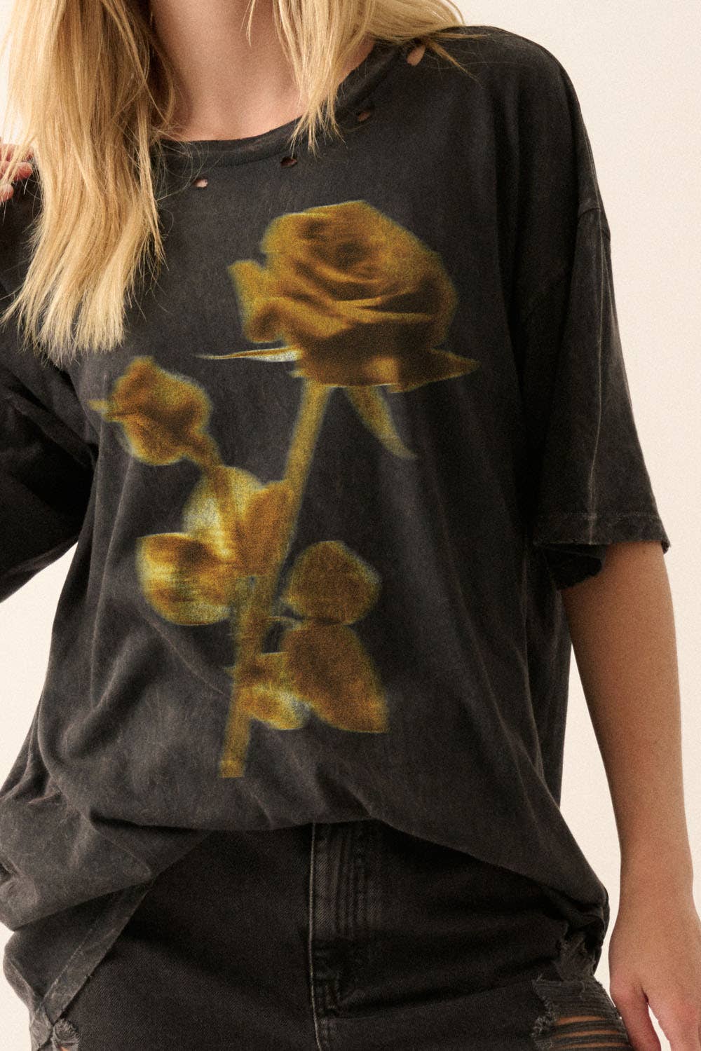 Vintage Noir Rose Distressed Tee