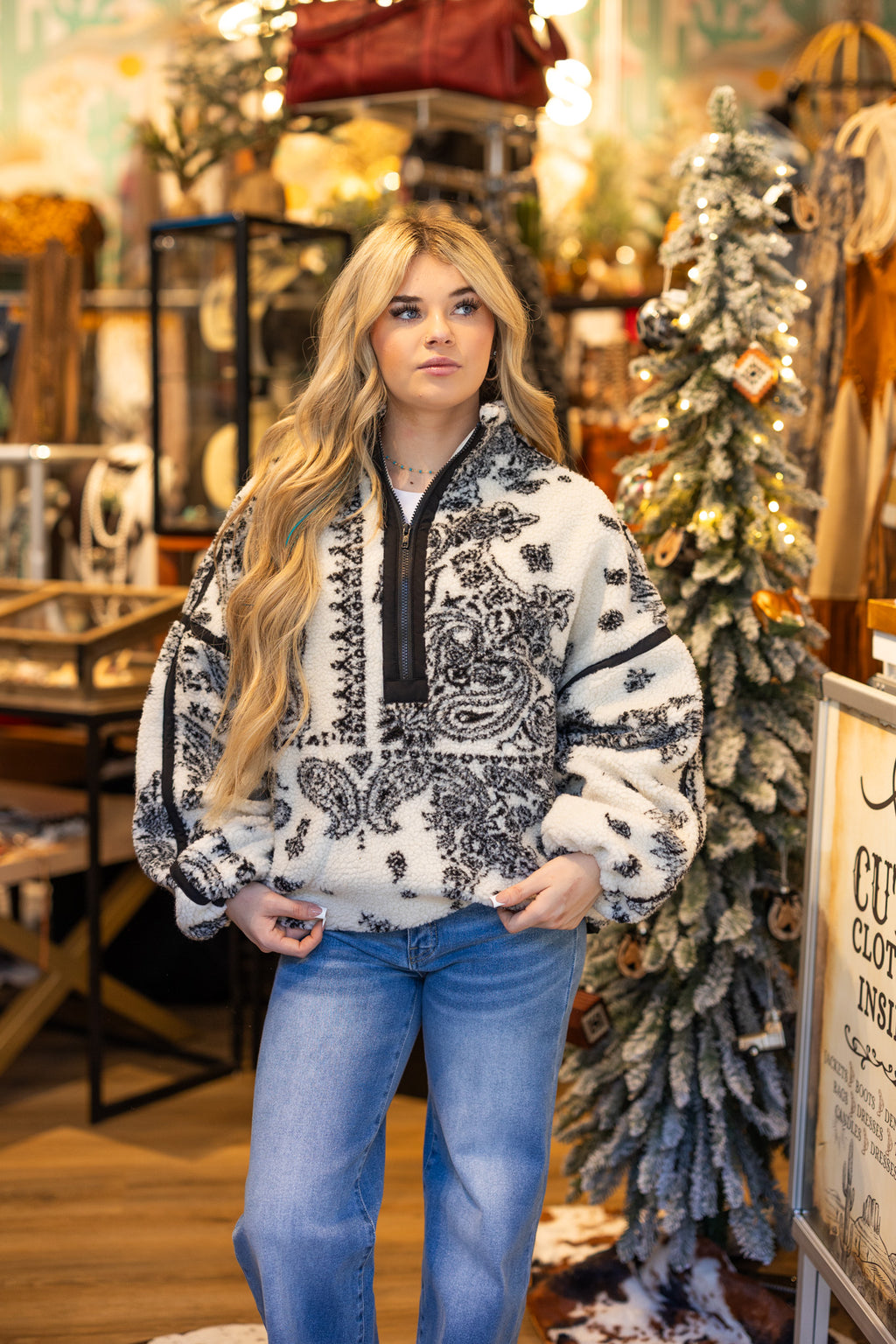 Bandana Babe Pullover