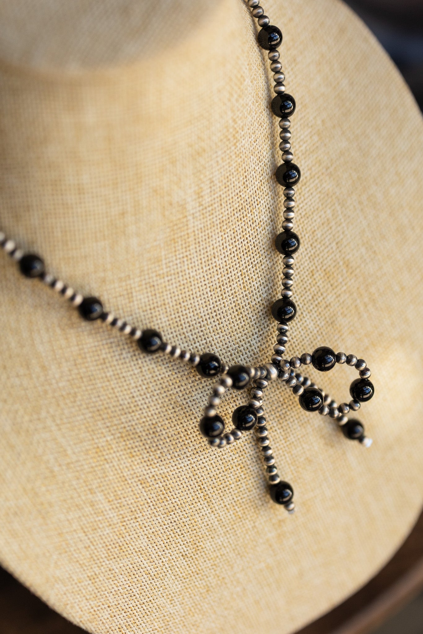 Black Onyx & Pearl Bow