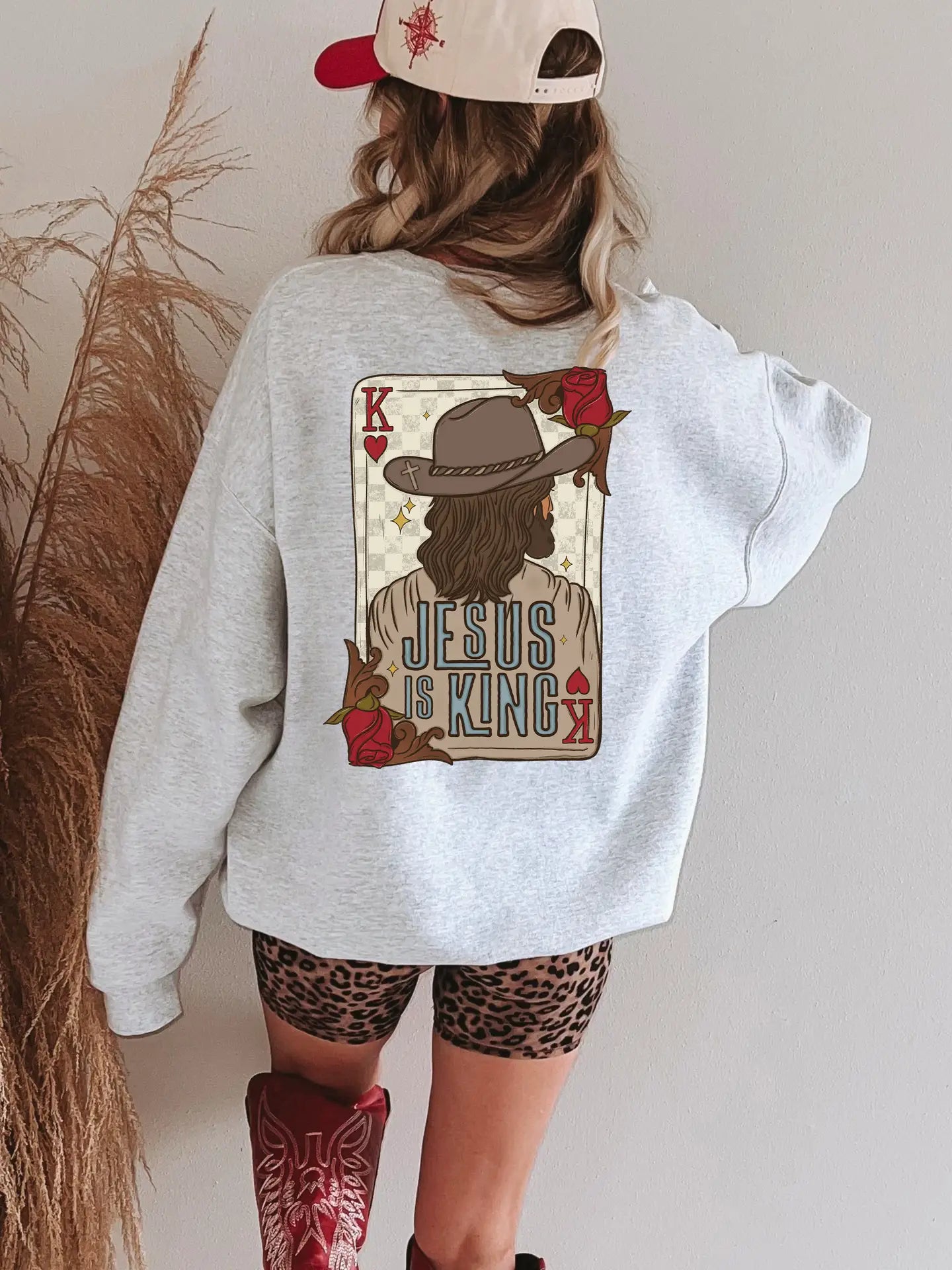 SS Jesus Is King Crew Neck