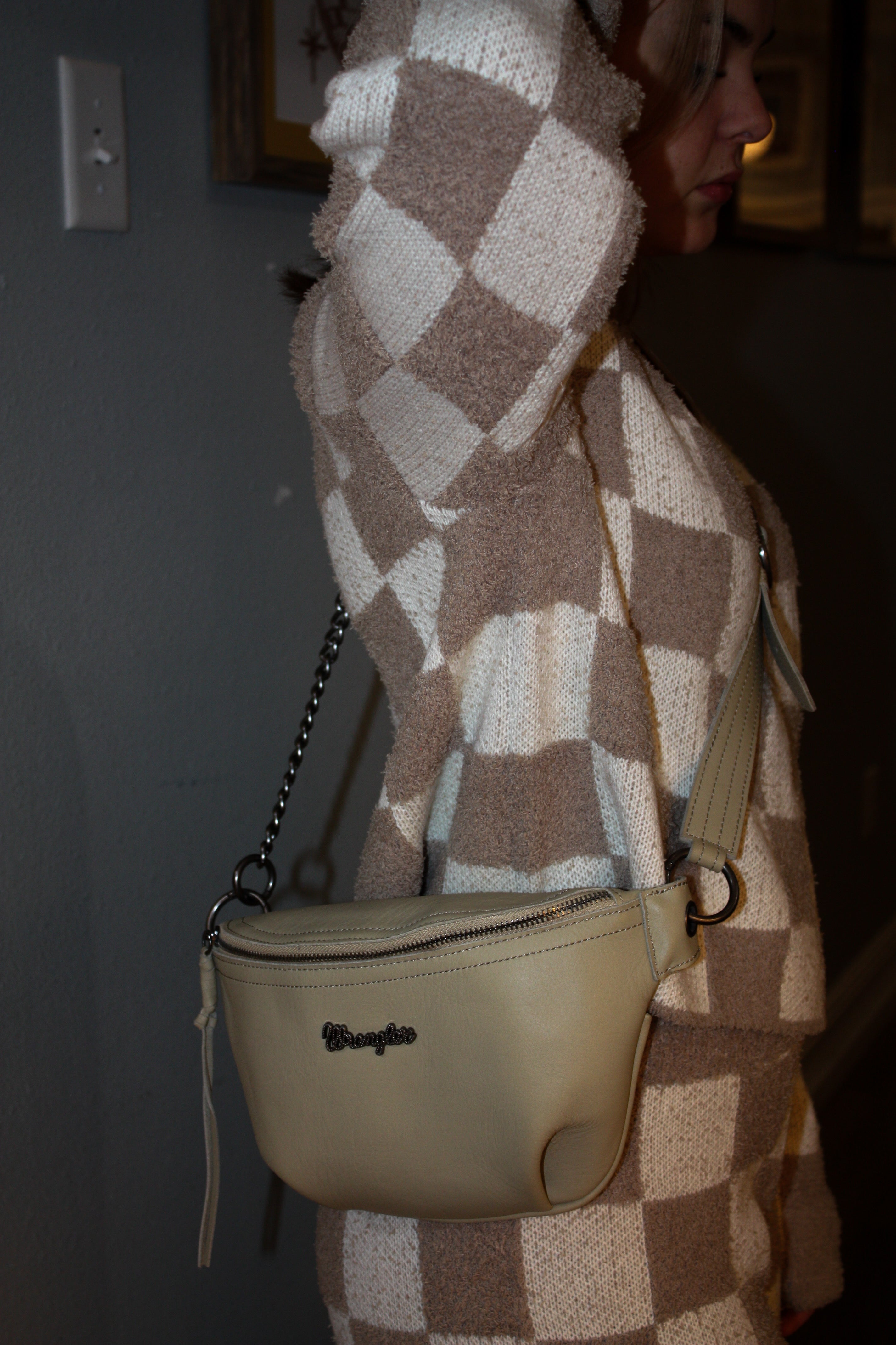 Wrangler Crossbody Chain Bag KC