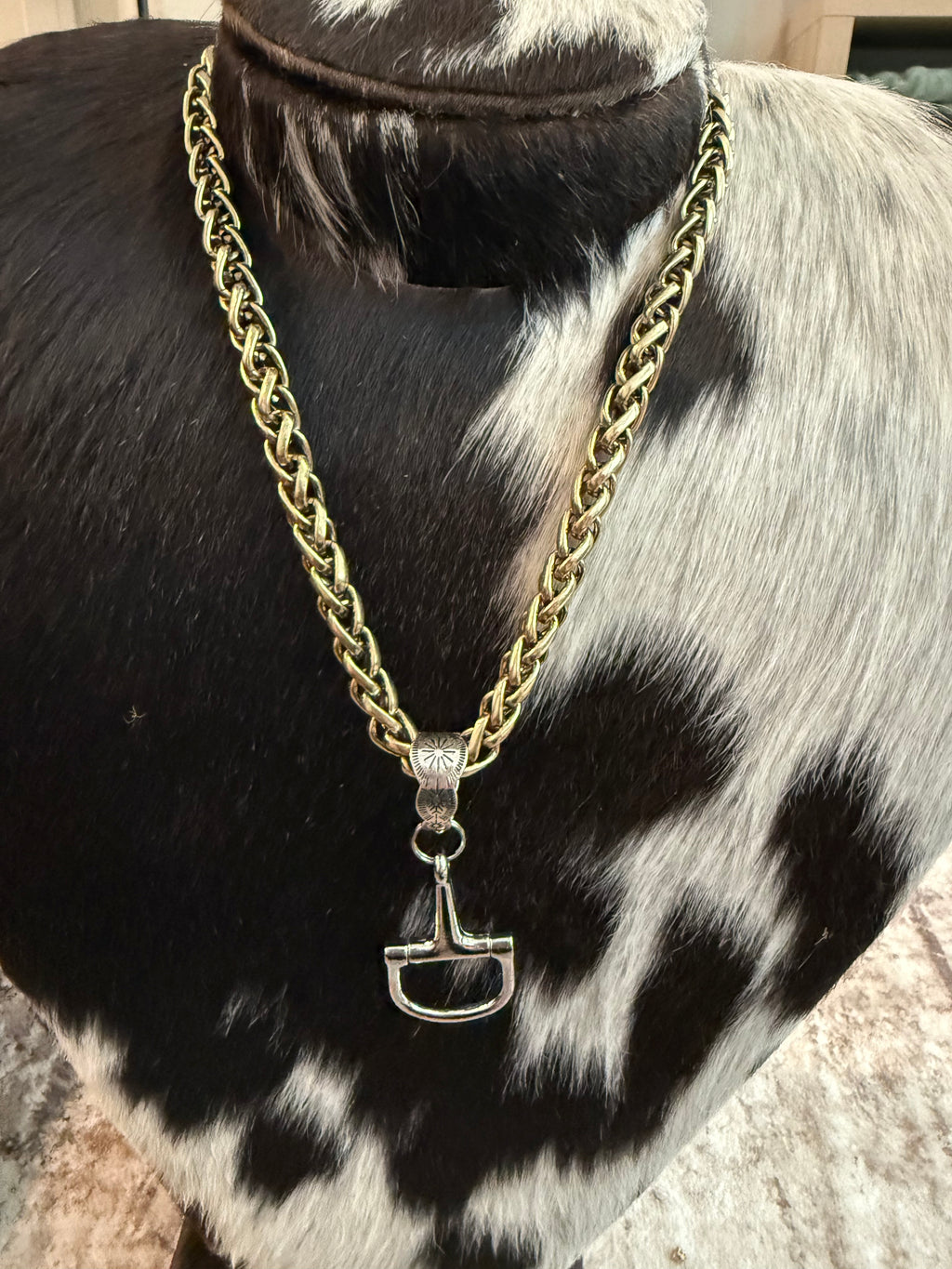 The Stirrups & Chains Necklace