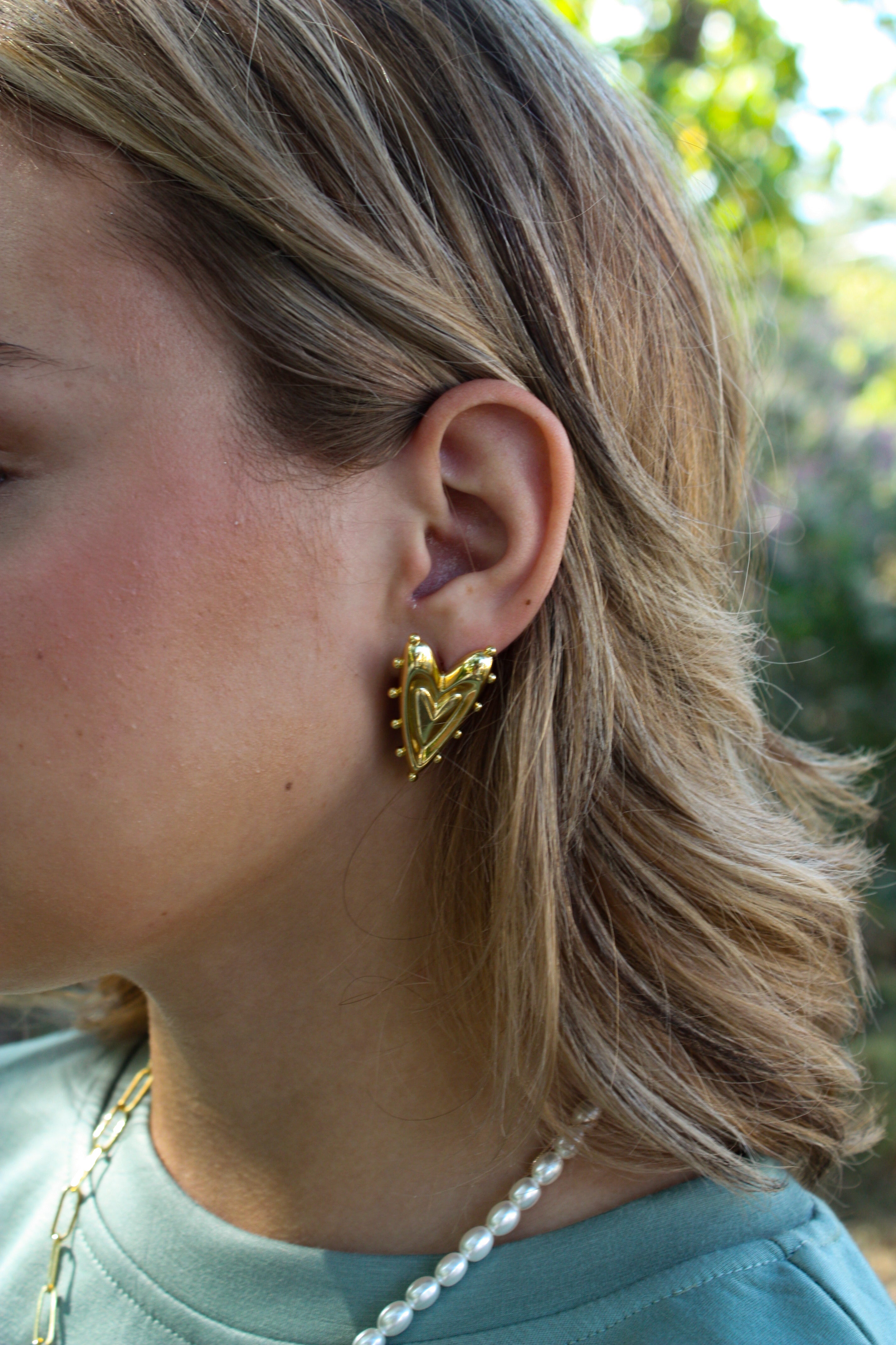 SS Golden Heart Studs