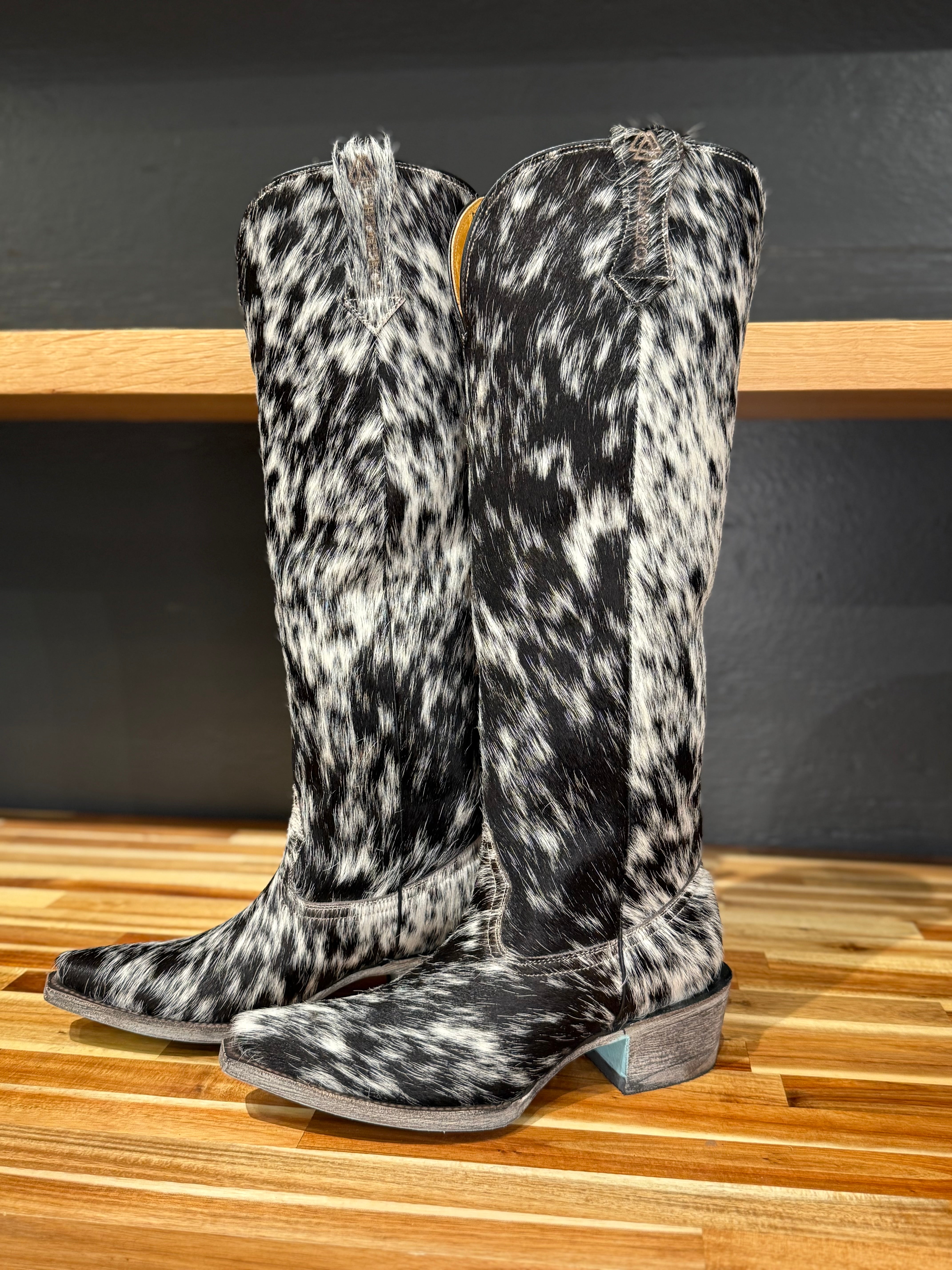 SS Azel Tall Cowhide Boot Size 9