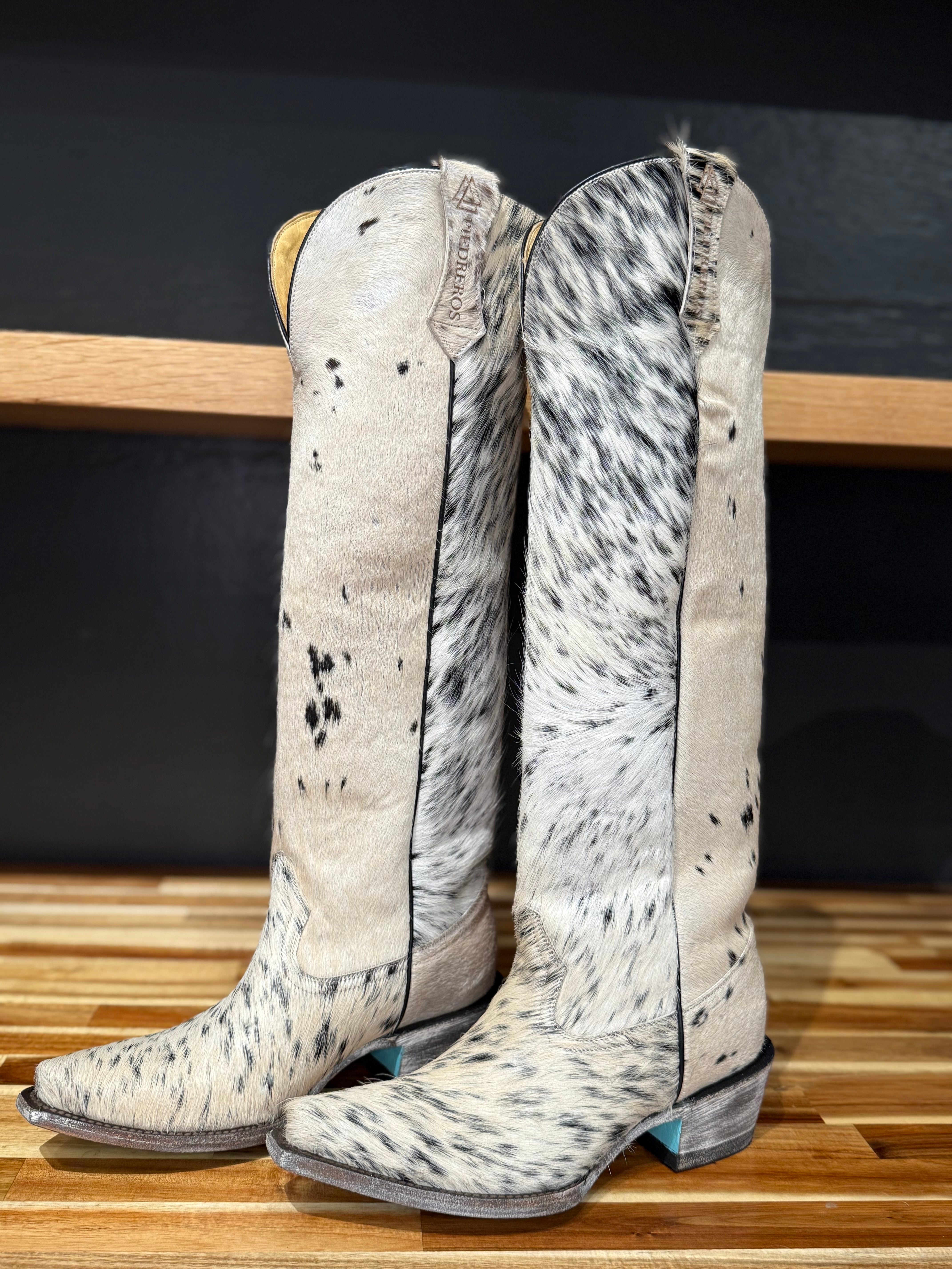 SS Azura Tall Cowhide Boot Size 8