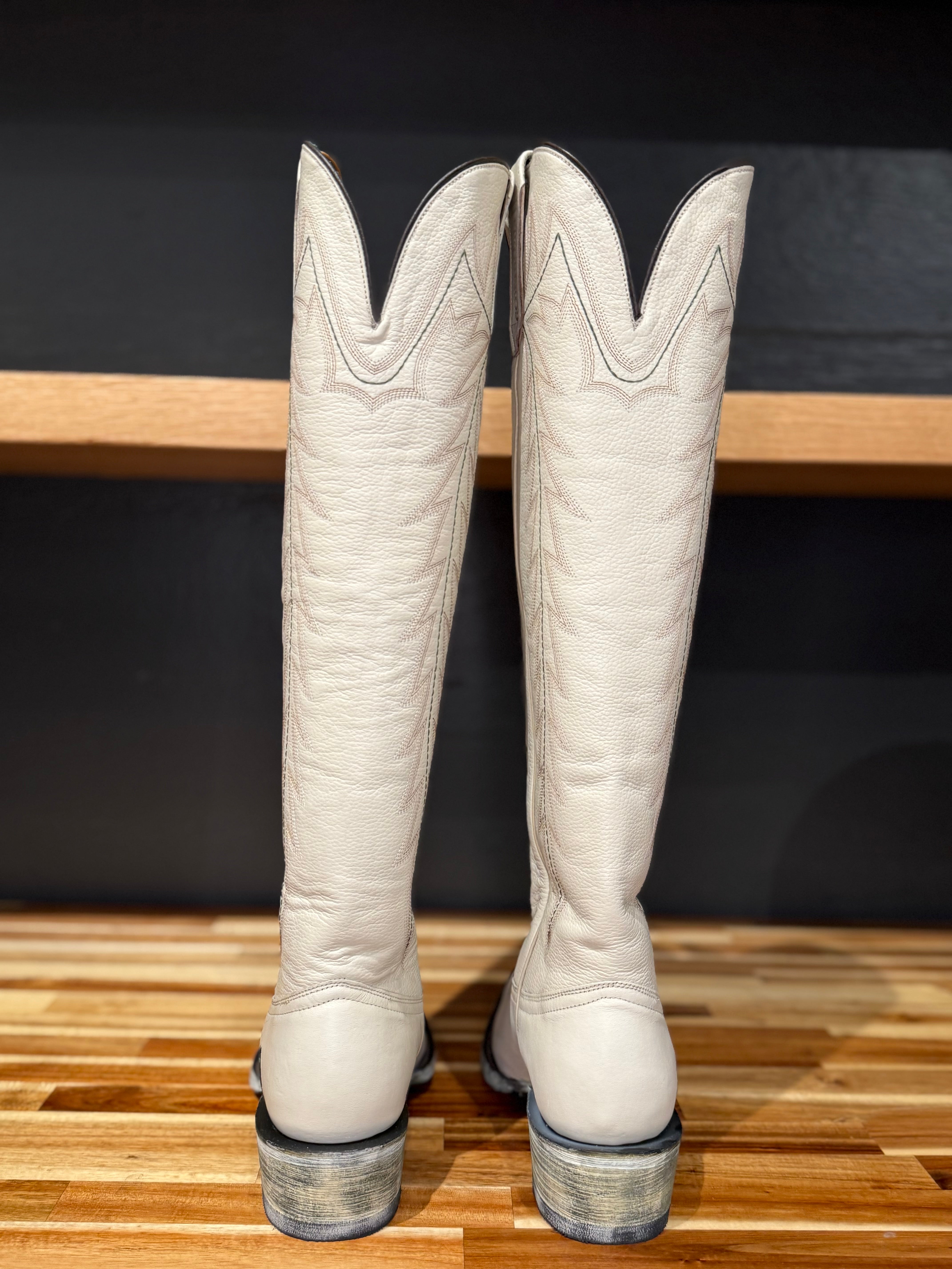 Aztek White Leather Tall Boot Size 10