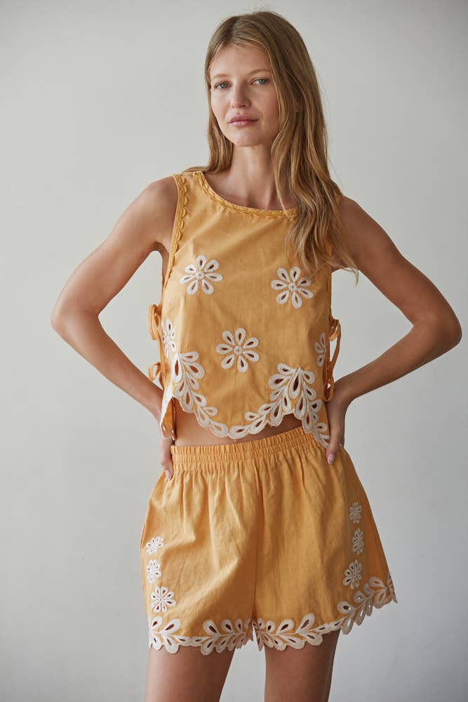 Sunny Stroll Embroidered Linen Shorts