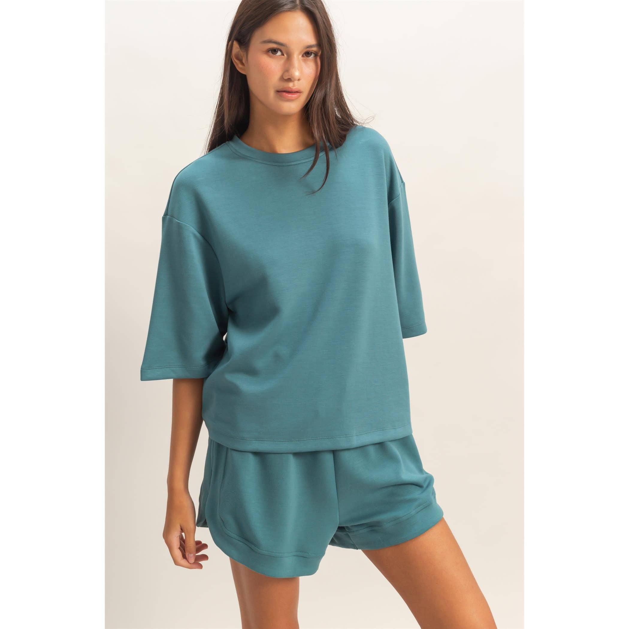 The Everyday Luxe Tee